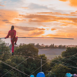 Treetop Tightrope Spectacular - Chris Bullzini at Timber 2021 credit Wild Rumpus